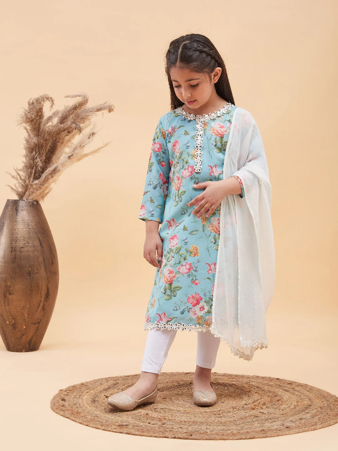 Girl's Aqua Blue Floral Printed Kurta With Leggings And Dupatta Set - Image 8