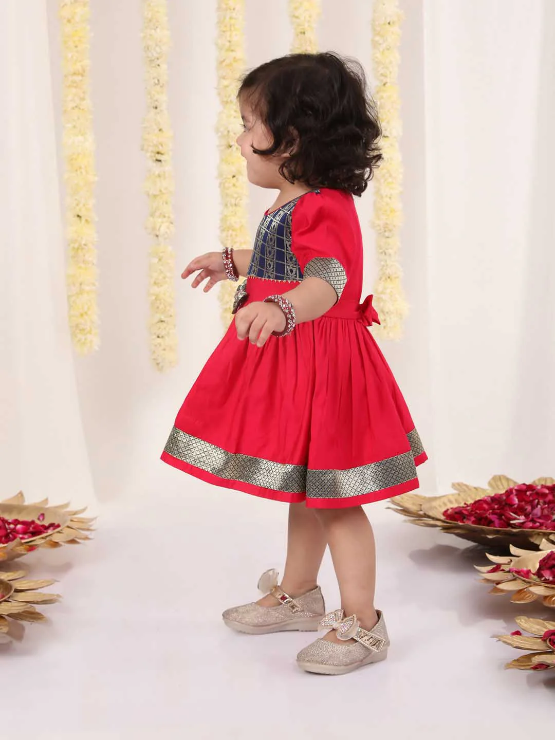 Girl's Navy Blue And Pink Banarsi Frock - Image 6