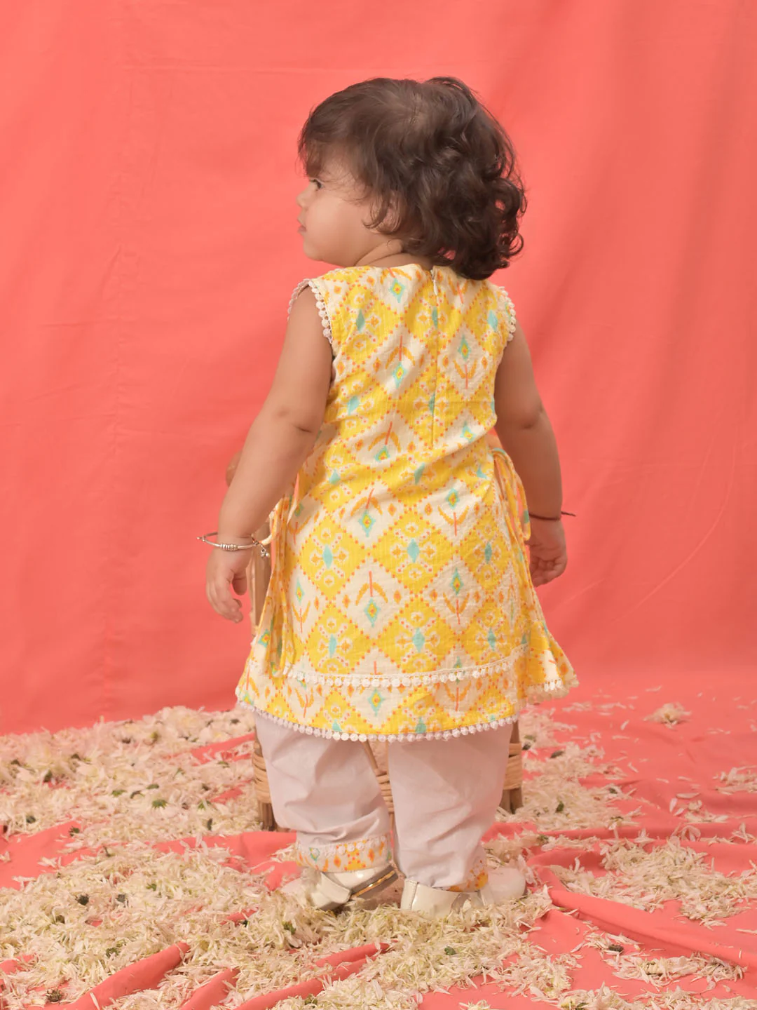 Girl's Yellow Ikaat Print A-Line Kurta Pyjama Set - Image 3