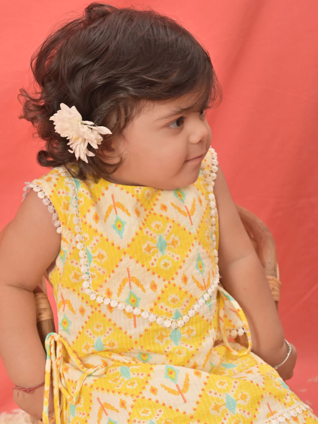 Girl's Yellow Ikaat Print A-Line Kurta Pyjama Set - Image 4